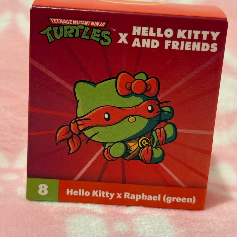 TMNT x Hello Kitty Raphael Figure